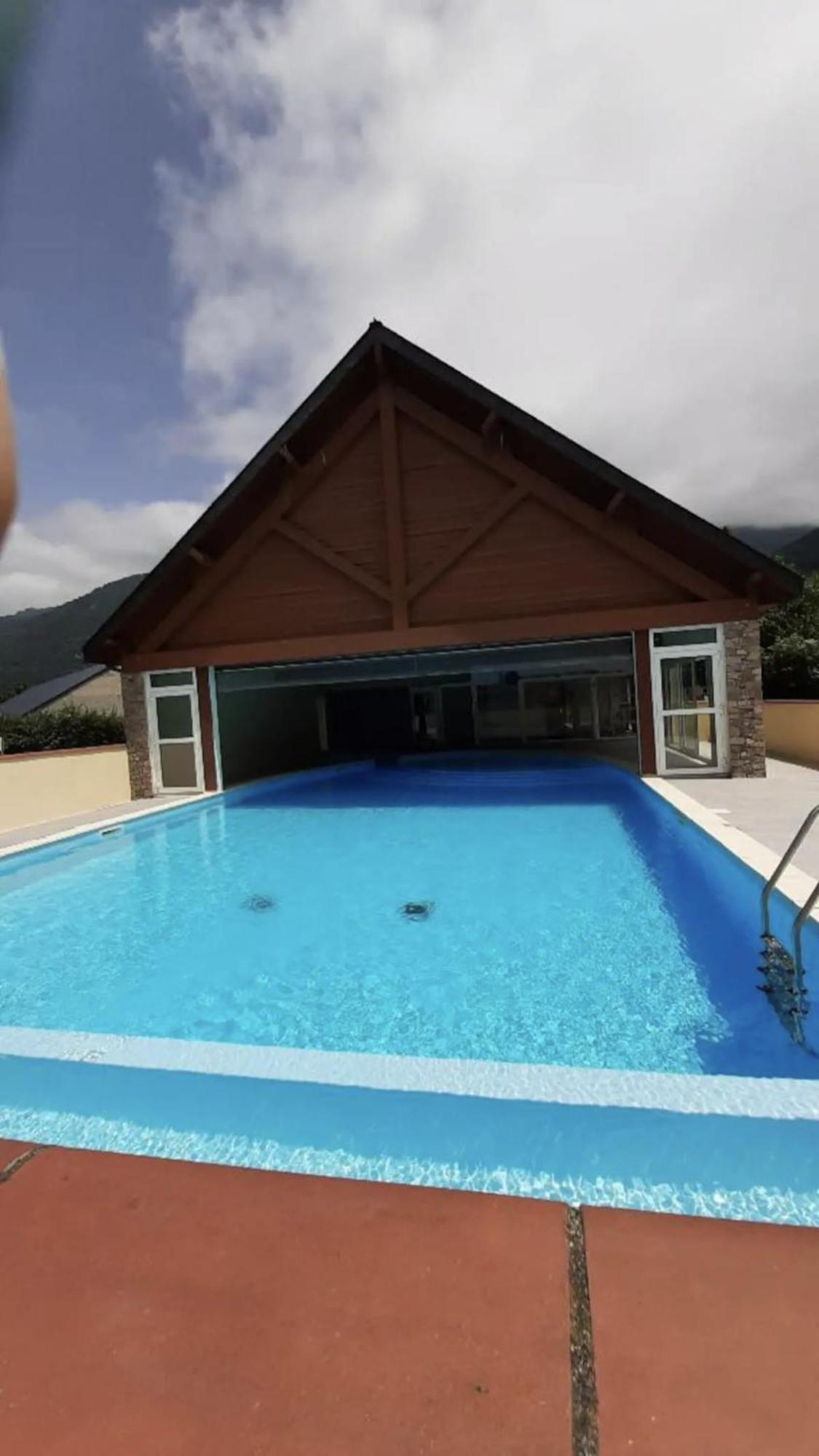 Appart T 3 Bagneres-De-Luchon Vue Montagne - Piscine Mi Juin Kültér fotó