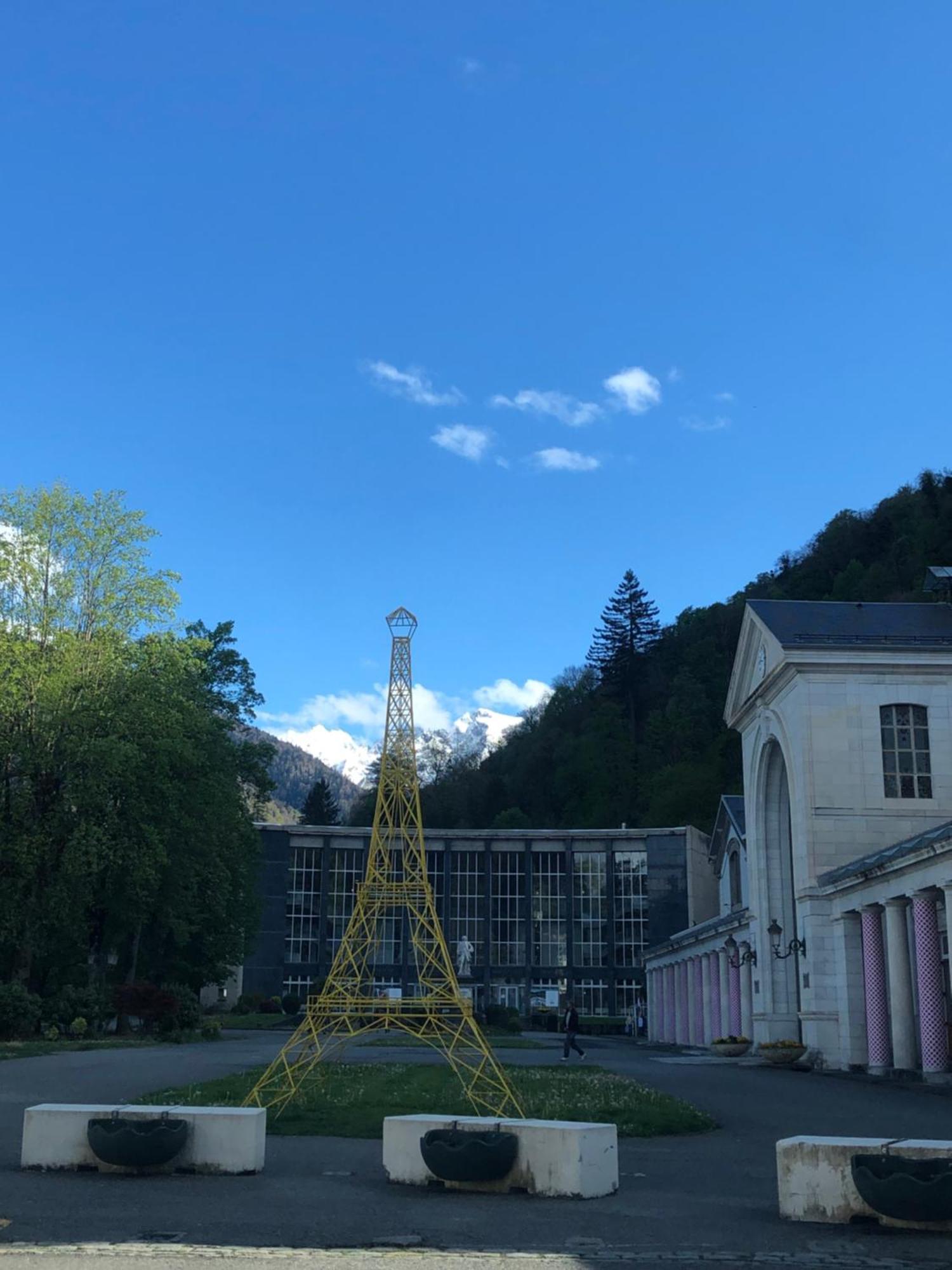 Appart T 3 Bagneres-De-Luchon Vue Montagne - Piscine Mi Juin Kültér fotó